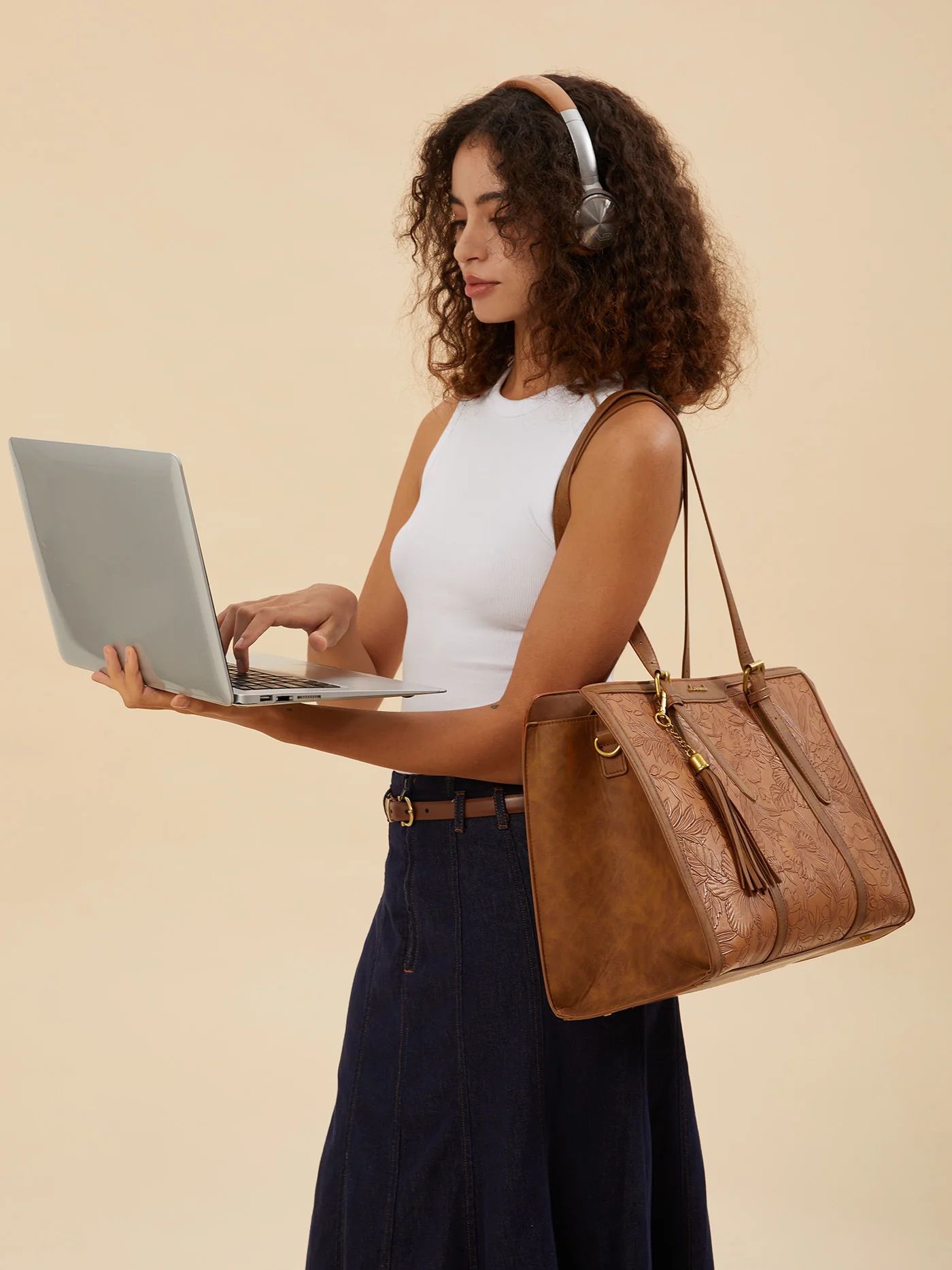 Vintage Embossed Leather Laptop Tote, 15.6" 17.3" - Image 11