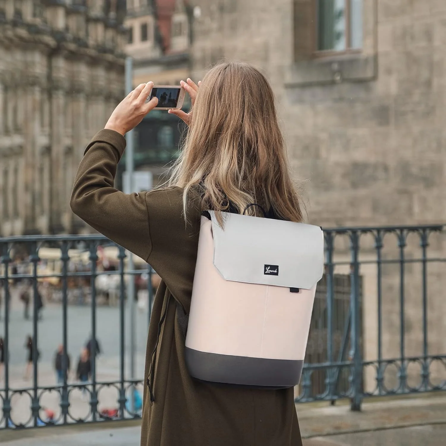 Elegant Laptop Backpack, 15.6" (Not available in the US) - Image 3